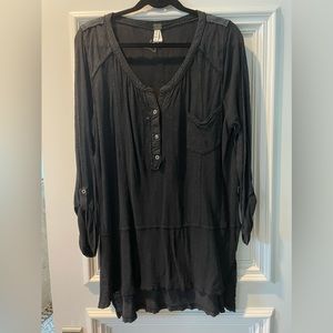 Free people black 3/4 length sleeve shirt